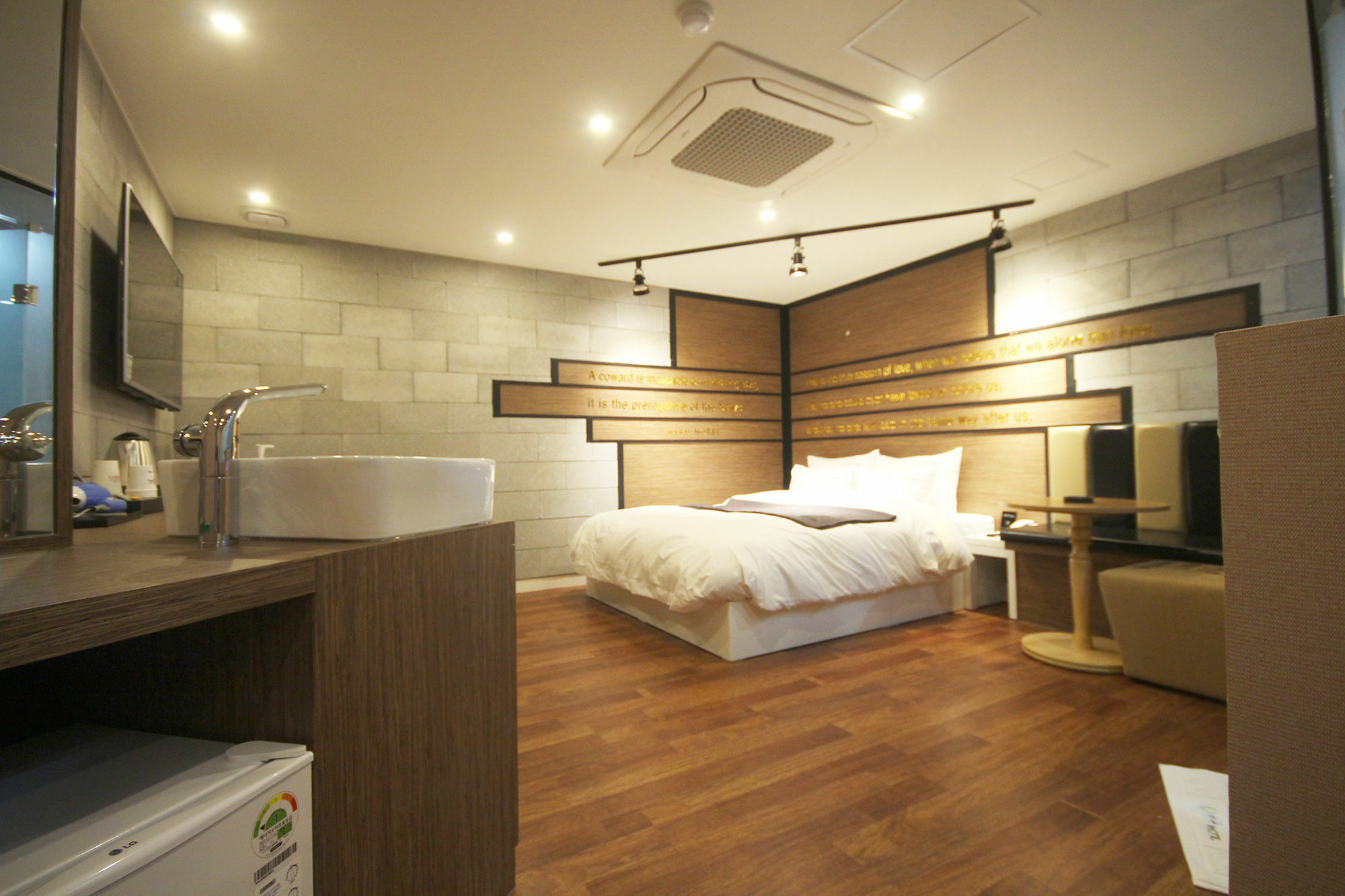 Haru Hotel Gimhae ภายนอก รูปภาพ
